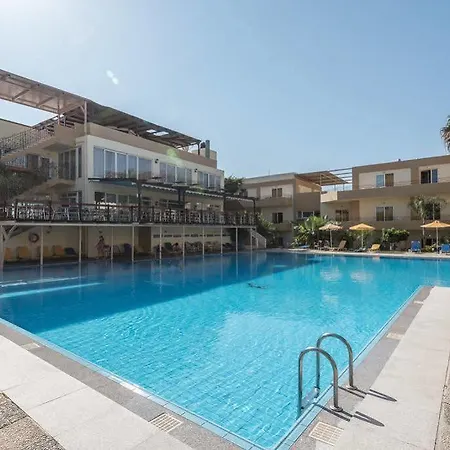Kavros Garden Hotel 3*