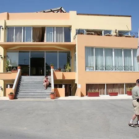 Kavros Garden Hotel 3*